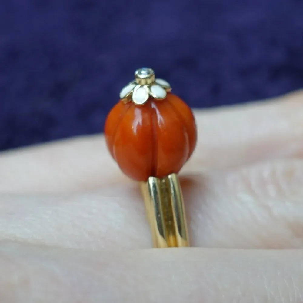 precious dumpling coral ring with enamel flower and diamond on top - Picture 3 of 4